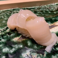 鮨西光 - 野付の帆立