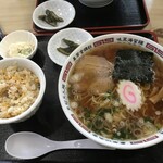 千田幸食堂 - 中華そばとミニチャーハン