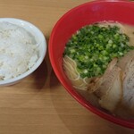 長浜ラーメン博多屋 - 