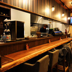 小粋処 家族 - お店内観（カウンター）