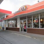 A＆W - ガソリンスタンドと合体しています