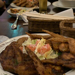 オールドニューダイナー - ・バッファローウイング（スパイシー＆BBQ）。