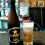 ムツボ餃子 朱竜夏 - 瓶ビール　サッポロ黒ラベル　600円
