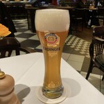 Käfer - Erdinger Weißbier vom Fass(0.5l)♪