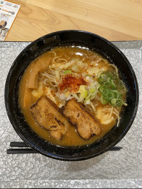 らーめん くろく識 卸町 ラーメン 食べログ らーめん くろく識 卸町 ラーメン 食べログ