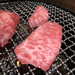 焼肉ホルモン 山水縁 - 