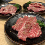 炭火焼肉 華はなぎゅう - 