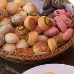カンパーニャ - 食べ放題のパン