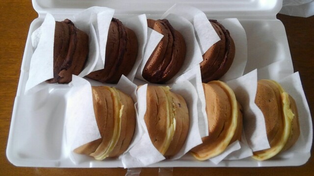 あじまん ヤマザワ上山店 かみのやま温泉 たい焼き 大判焼き 食べログ