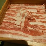 黒豚料理 寿庵 中央駅西口店 - 