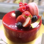 パティスリー ユウ ササゲ - ホールケーキ