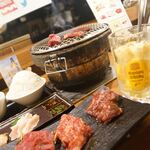 大衆炭火焼肉ジンギスカン ホルモン酒場 風土. - 