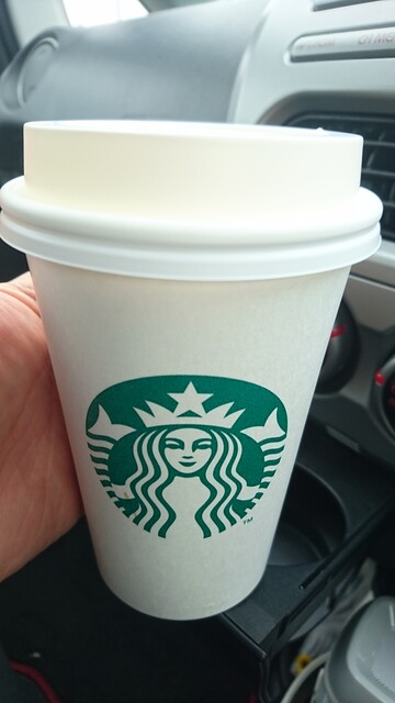 スターバックス・コーヒー 盛岡西バイパス店（STARBUCKS COFFEE） - 岩手飯岡（カフェ）の写真