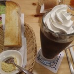 珈琲所コメダ珈琲店 - 自分注文、クリームコーヒー甘み抜き、生ホイップクリームにチェンジ550円＋モーニングB