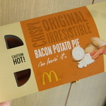 McDonald's - ベーコンポテトパイ・・・こんなパッケージ！120円の割りに立派！