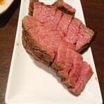 肉山 - 