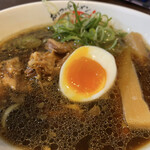 あいつのラーメン かたぐるま - とろ肉中華そば 950円