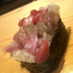 すが弥 - 鮪全部入りの太巻き