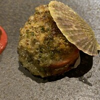 メランジェ - トマトと帆立の稚貝のエスカルゴバター焼き
