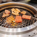 タンと焼肉 やま龍 - 