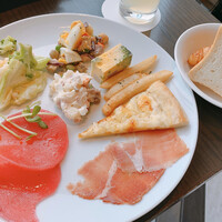 The Living Room with SKY BAR - 