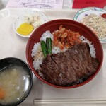 ごはん屋MaMa丸 - ご飯多いの！