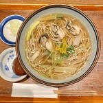 Ishiusubiki Soba Ishiduki - 牡蠣南蛮そば