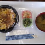 Musubiya Kuratomo - かつ丼＆お惣菜＆味噌汁