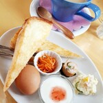 Uchi Kafe - モーニング＊ティーオーレ(500円)