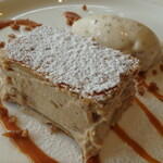 佛蘭西料理 名古屋 - ◼️デザート
            ヘーゼルナッツクリームのミルフィーユ
            ラムレーズンのアイス