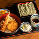 【大人気！】天丼とタレカツ丼が一緒になった！ミックス天丼へぎそばセット