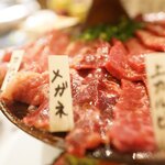 本気焼肉 肉とめし 肉寿司 - 