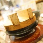 本気焼肉 肉とめし 肉寿司 - おにく米の羽釜御飯