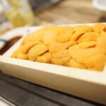 本気焼肉 肉とめし 肉寿司 - 道産雲丹刺し