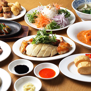 4500円プラン 要予約 チキンライス他 サラダ スープ 揚物 海鮮料理に肉料理 全７品 とバランスよくお楽しみいただけます 威南記海南鶏飯 日本本店 Wee Nam Kee Chicken Rice ウィーナムキーチキンライス 田町 シンガポール料理 食べログ