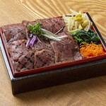 和牛 まつした - 黒毛和牛焼肉重