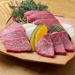 Assortment of 3 types of carefully selected red meat