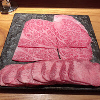 東京肉しゃぶ家 - 