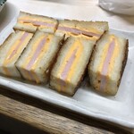 がばちょ - チーズハムサンド（Ｍっるのうどんに時間がかかるからと大将からの優しさ♡