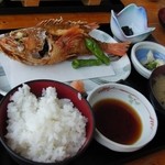 真鶴 魚座 - カサゴの唐揚げ定食