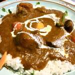 国立カレー処 いんでぃ庵 - 野菜カレー+生卵