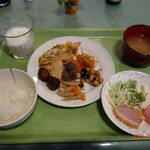 ホテル本庄 - 料理写真:朝食 500円