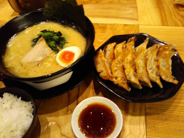 オリオン餃子 宇都宮駅東店 宇都宮 餃子 食べログ オリオン餃子 宇都宮駅東店 宇都宮 餃子 食べログ