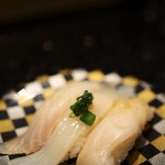 グルメ回転寿司 函太郎 - 白身三昧