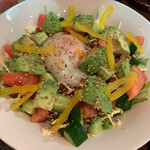 元気屋・絆 - キムチとアボカドのサラダ