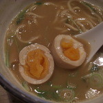 麺や わたる - 味玉(12-04)