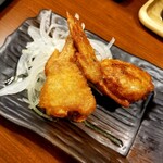 遠藤水産 - 手羽先餃子 290円