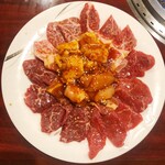 焼肉食べ放題 上上品 - 