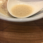 Hakata Ippuudou - 嫌な臭みが全くないマイルドなスープ☆