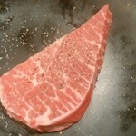 Kokusangyuu Yakiniku Yabehoudai Nikushou Sakai - 